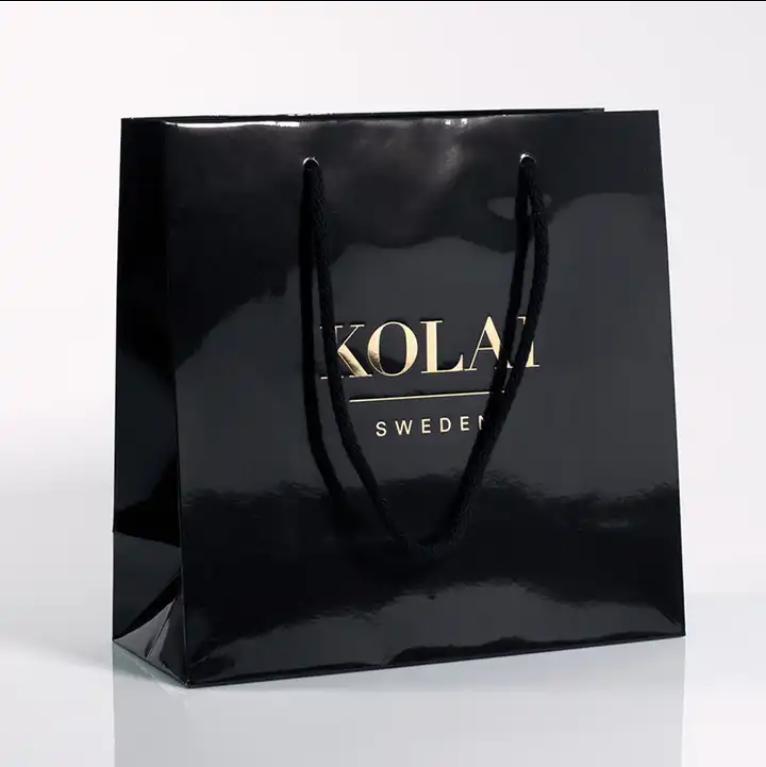 Customized Branded Logo Luxury Black Paper Apparel Packaging Gift Shopping Bag Paperbag Customized Branded Logo Luxury Black Paper Apparel Packaging Gift Shopping Bag Paperbag
