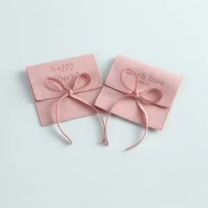 8x8cm Square Pink Custom Logo Suede Microfiber Jewelry Gift Packaging Pouch with Rope Small MOQ 100