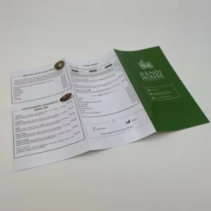 Bulk Printed Trifold Menu Brochure Kraft Paper Foldable Catering Menu Leaflet for Fast Food Restaurant