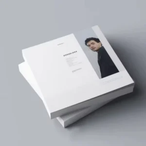 China Price Customized Soft Cover Cardboard Magazine Adhesive Catalog Book with Spot UV Printing Brochure