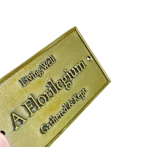 Custom Antique Brass Label Bronze Embossed Logo Zinc Alloy Nameplate for Wooden Furniture