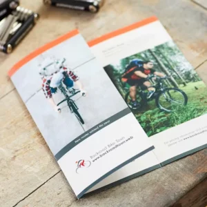 Custom Fancy Paper Offset Printed Folded Brochure Flyers