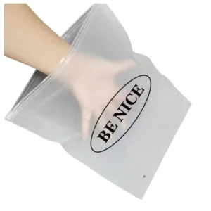 Custom LDPE Plastic Bags with Gravure-Printed Transparent Logo and Frosted Zipper for Clothing, Socks, Shoes and Cosmetics Packaging