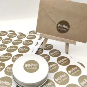 Custom Logo Round Takeout Sealing Stickers, Waterproof Packaging Labels for Food Delivery and Restaurants