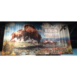 Customized Portable Horizontal Mesh Banner with UV Printing Durable Vinyl Fabric for Advertising Displays