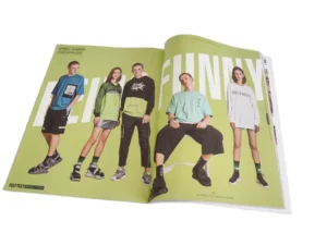 Factory Customized High Quality Fashion Magazine Clothing Catalog Offset Printing with Perfect Binding Soft Cover Art Paper