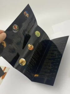 Glossy Product Business Flyers Insert Card Custom Packaging A6 Flyer Menu Art Paper Laminated A4 A5 Fold Brochure Flyer