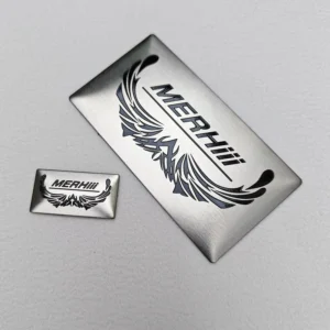 Metal Smooth-Edge Silver-Plated UV Printing 3D Embossed Engraved Aluminum Nameplate