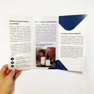 OEM UV Printing Glossy Paper Flyer Trifold Brochure 80 Lbs A5 Foldable Maps Instructed Booklet with Film Lamination