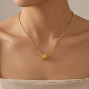 Stainless Steel 18K Gold-Plated CNC Diamond Zircon Geometric Charm Pendant Necklace for Women