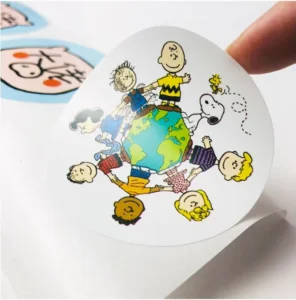 Synthetic Paper PET Adhesive Labels with Colored Logo Printing, Waterproof and Tear-Resistant