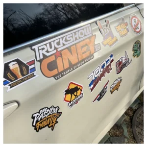 UV-Resistant Heavy-Duty Thick Reusable Vehicle Truck Van Car Bumper Magnetic Decal Stickers Custom Die-Cut Logo