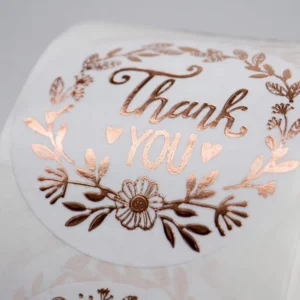 Waterproof Oilproof Round Gift Stickers Multiple Designs Self-Adhesive Promotional Grocery Packaging Sealing Labels Roll
