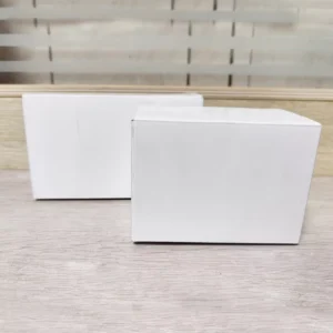 White Cardboard Kraft Paper Packaging Boxes With Color Printing and Window
